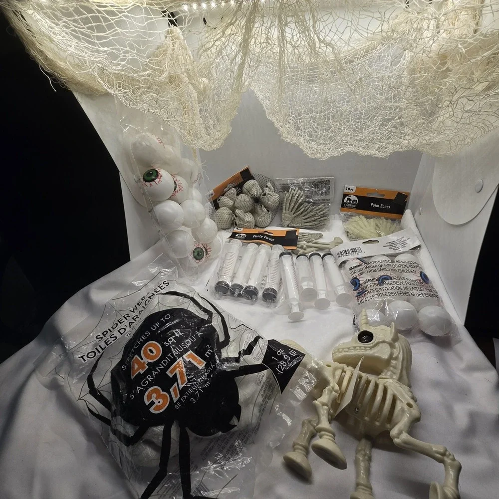 Halloween Party Lot Skeleton- New